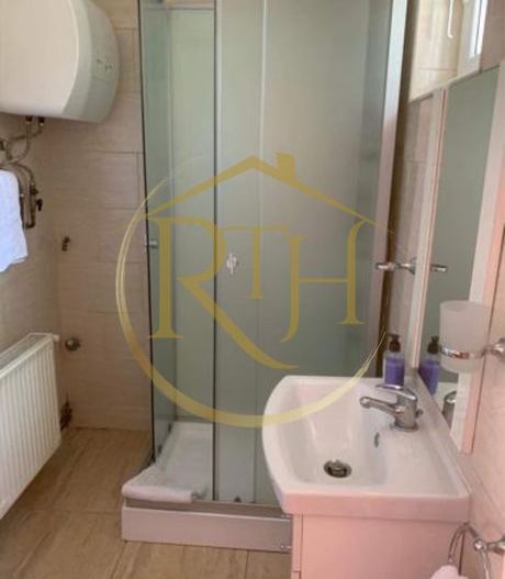 Oferim spre inchiriere un Ap cu 1 camera la curte comuna in Saguna - Poză 5