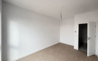 Apartament cu 3 camere si doua bai. Finisaje de calitate. Parcare - Poză 6
