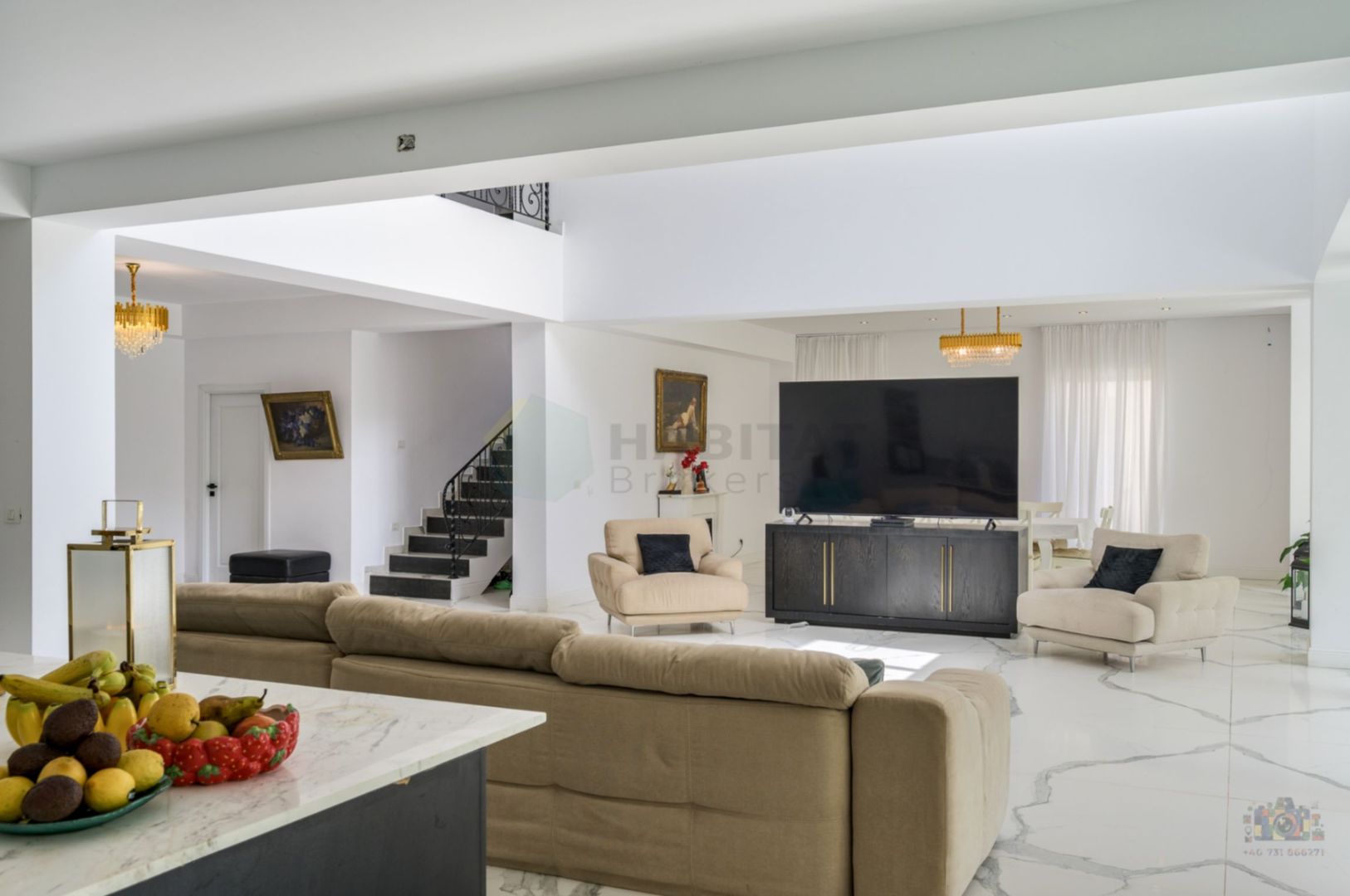 Vila Statement lângă Pădure | 520 mp Utili pe 1500 mp teren - Poză 2