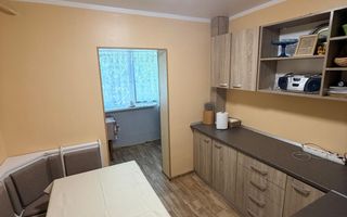 SE VINDE APARTAMENT 2 CAMERE, SIDERURGISTILOR VEST - Poză 1
