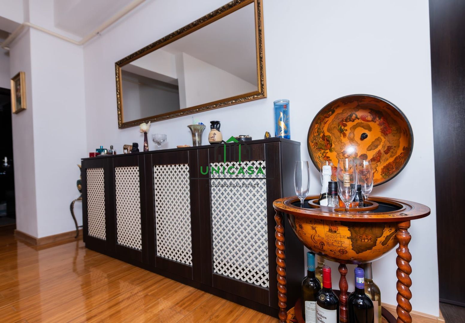 Apartament 3 camere /Zona centrala/De inchiriat - Poză 2