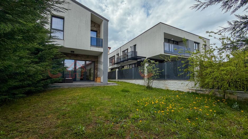 Casa moderna cartierul Europa - Poză 1