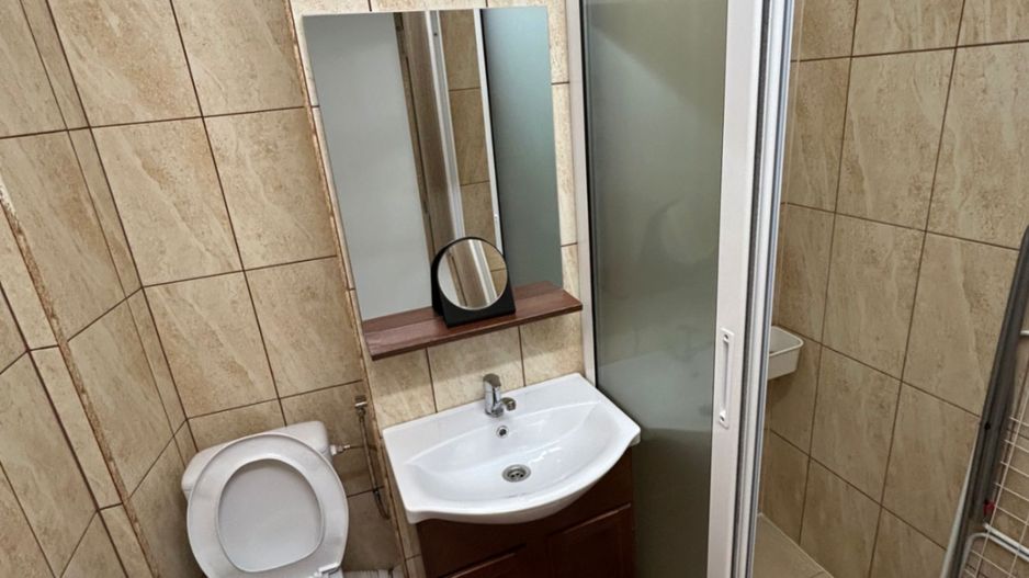 Apartament modern cu 3 camere luminos, disponibil pentru închiriere - Poză 7