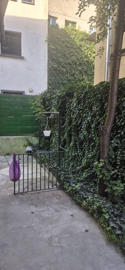 4 camere într-o vilă elegantă, retrasă și liniștită – zona Vasile Lascăr - Poză 10