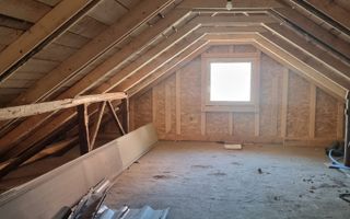 De vânzare – Casă la cheie, zonă ultracentrală Oradea. - Poză 21