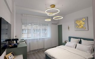 VANZARE GARSONIERA ULTRACENTRAL UNIVERSITATE 21MP RENOVAT INVESTITIE AIRBNB - Poză 1