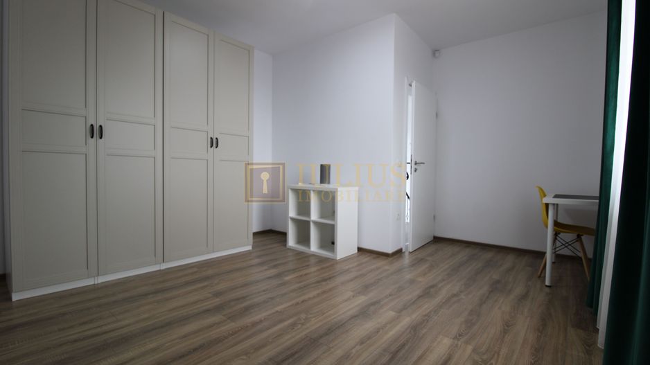 Zona Cora - Dumbravita, 5 camere + 2 bai. - Poză 25