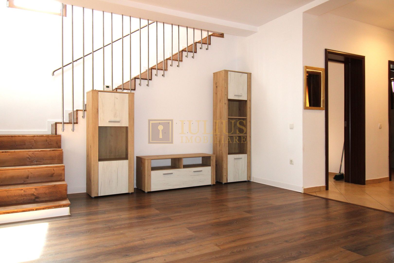 Casa INDIVIDUALA  P+M in Dumbravita, aproape de padure. - Poză 7