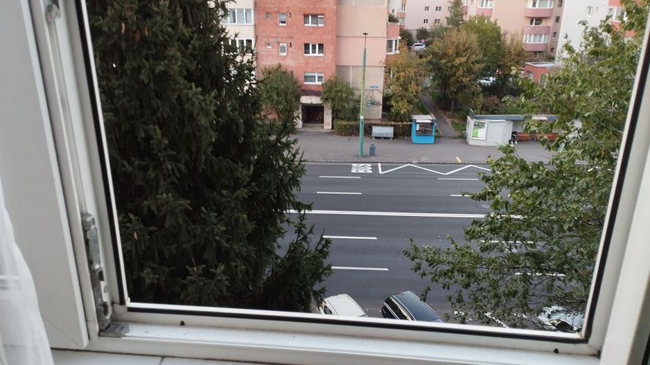 Garsoniera zona Spitalul Judetean - Poză 11