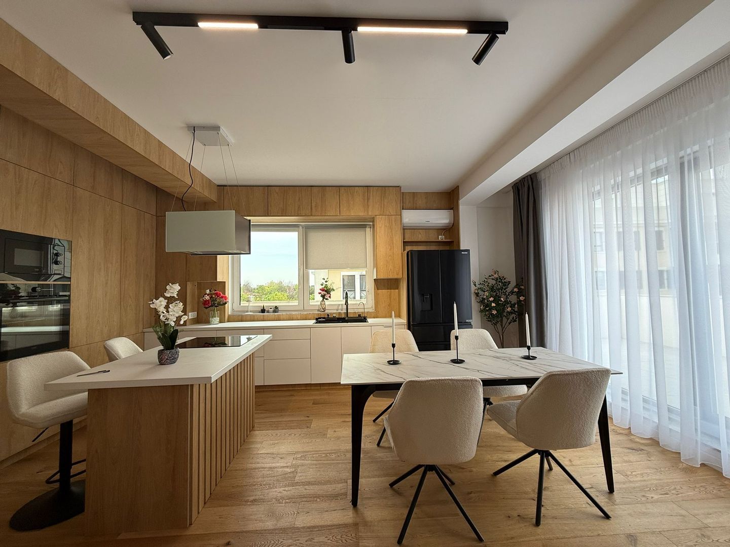 Luxury Duplex with Stunning Sunset Views *** Iancu Nicolae - Poză 7
