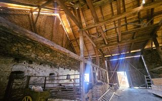 Casă individuală cu șură și curte generoasă – Apoldu de Sus, Sibiu - Poză 6