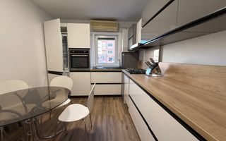 Apartament 3 camere | Pivnita | Renovat | 67 MP | Strand - Poză 1