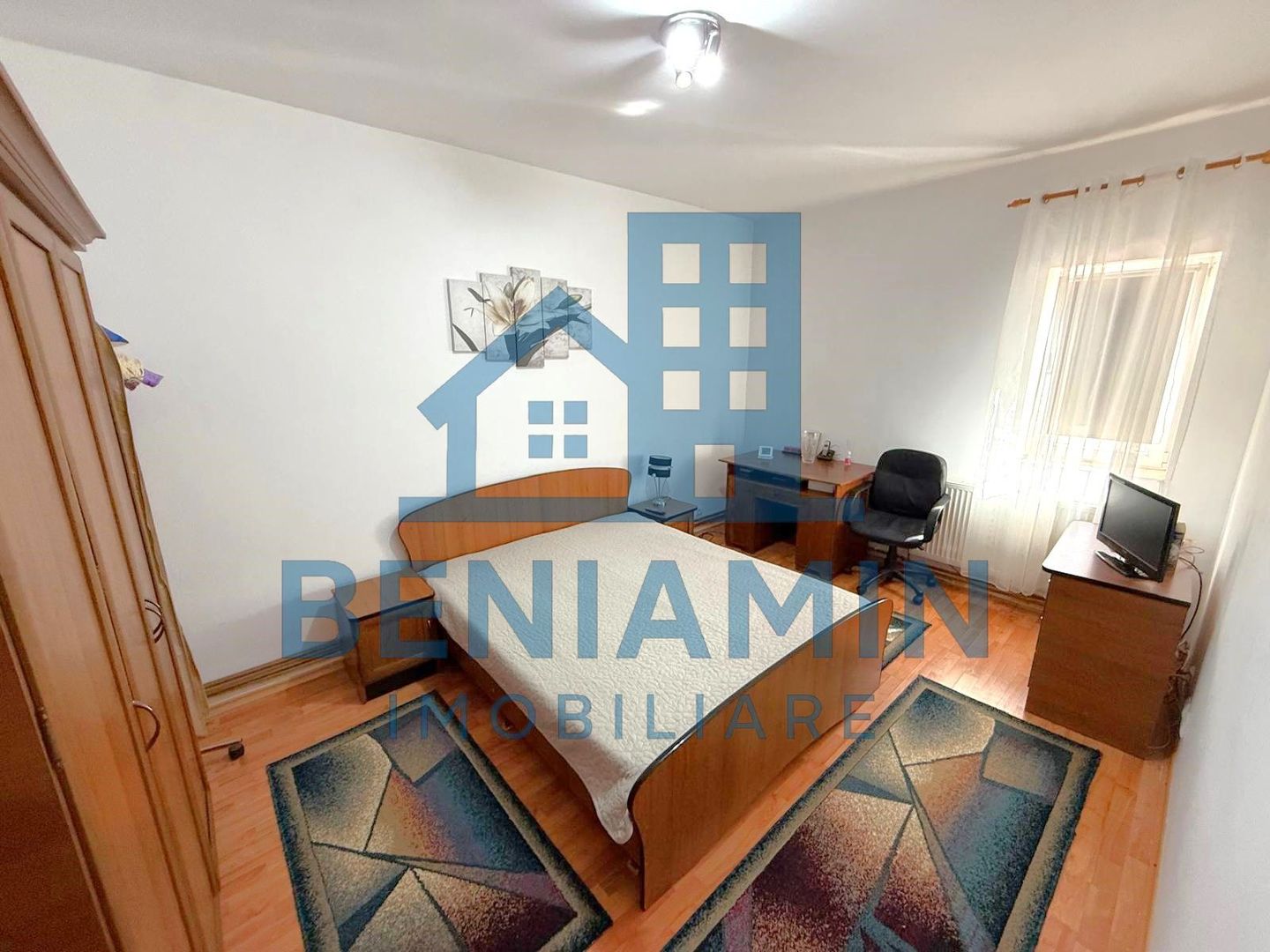 Casa P+1 - 703mp teren - 176mp casa - panouri solare - Consul - Poză 3