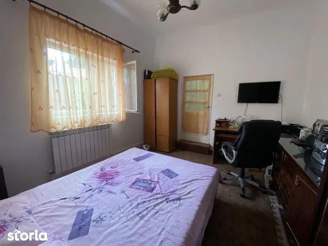 Casa de vanzare curte individuala zona Stefan cel Mare - Poză 2