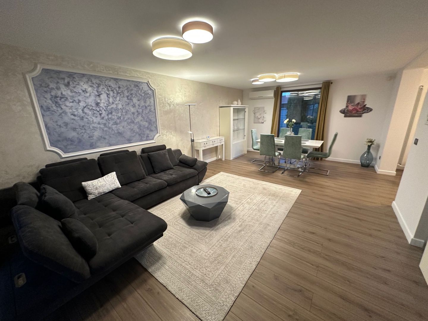 O casa cu personalitate - Poză 6