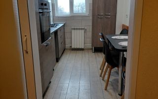 Apartament 4 camere de închiriat – Micro 20,et 1,mobilat si utilat - Poză 9