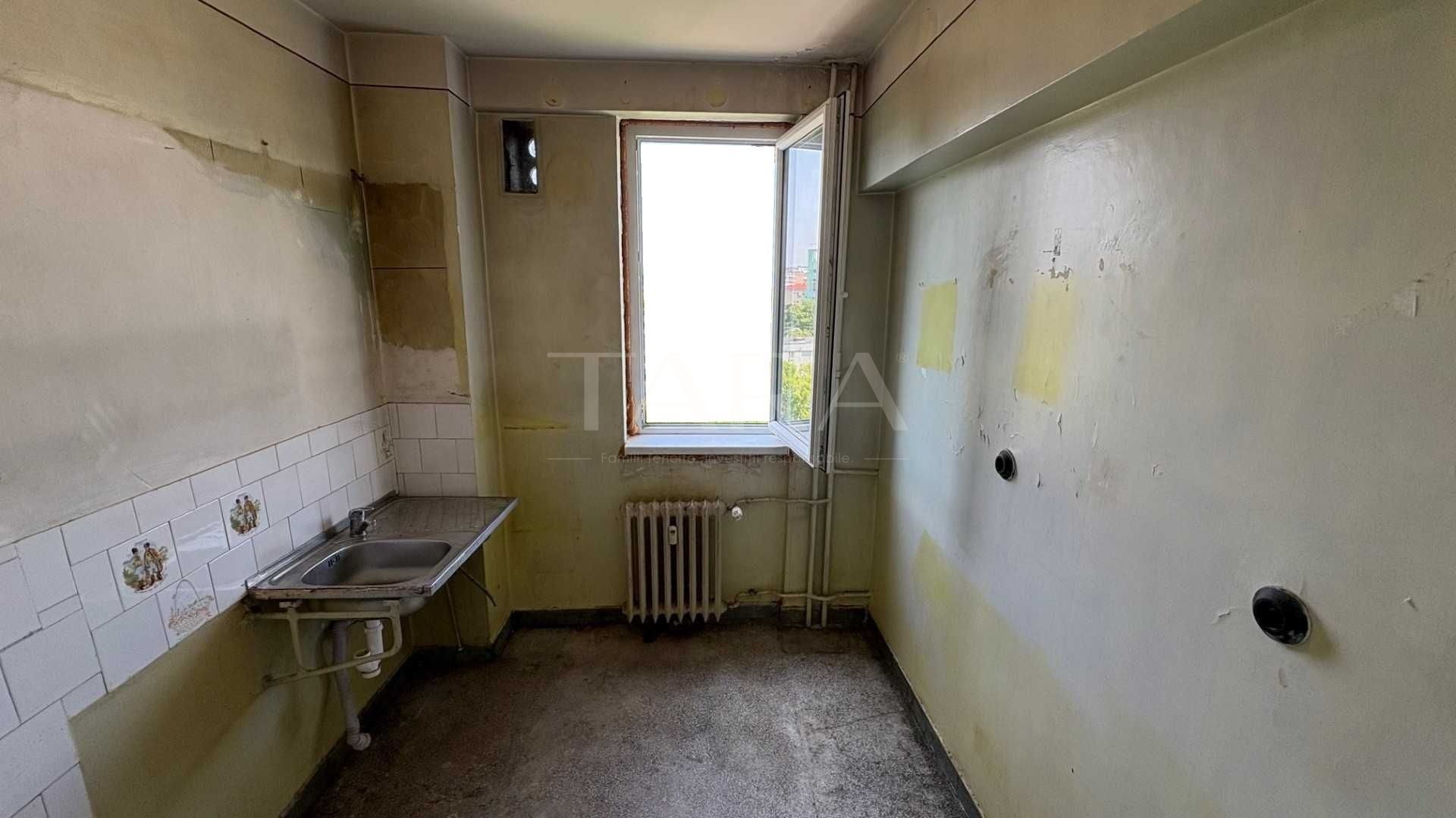 Vanzare apartament cu 2 camere Gheorgheni zona Transilvania College - Poză 4
