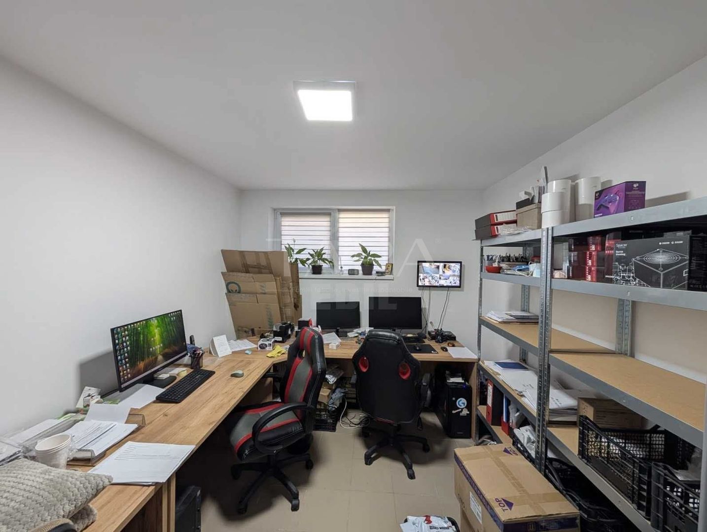 Apartament 2 Camere, cu Loc de Parcare – Zona Teilor. - Poză 1