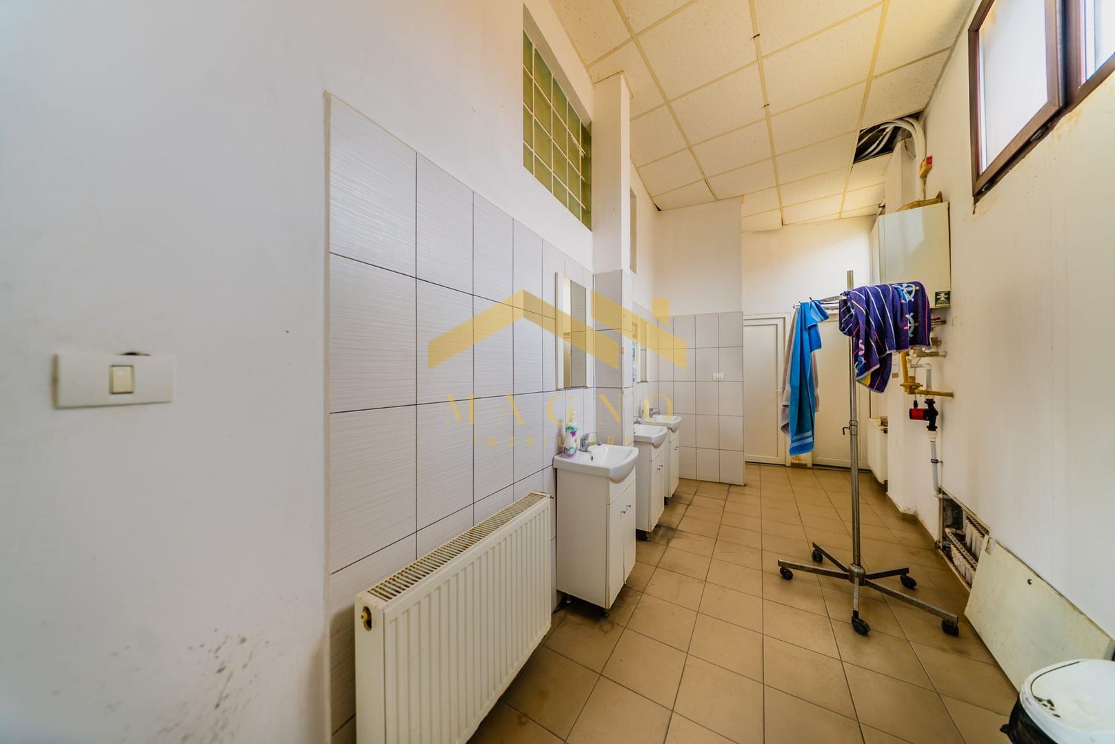 Bloc cu 12 Apartamente si Hala Industriala-Oferta Speciala/Sannicolau - Poză 9