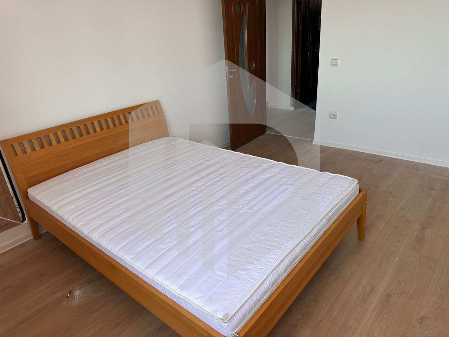 Apartament de inchiriat - Turnisor - 3 Camere - 75mpu - Etaj 3 - Poză 7