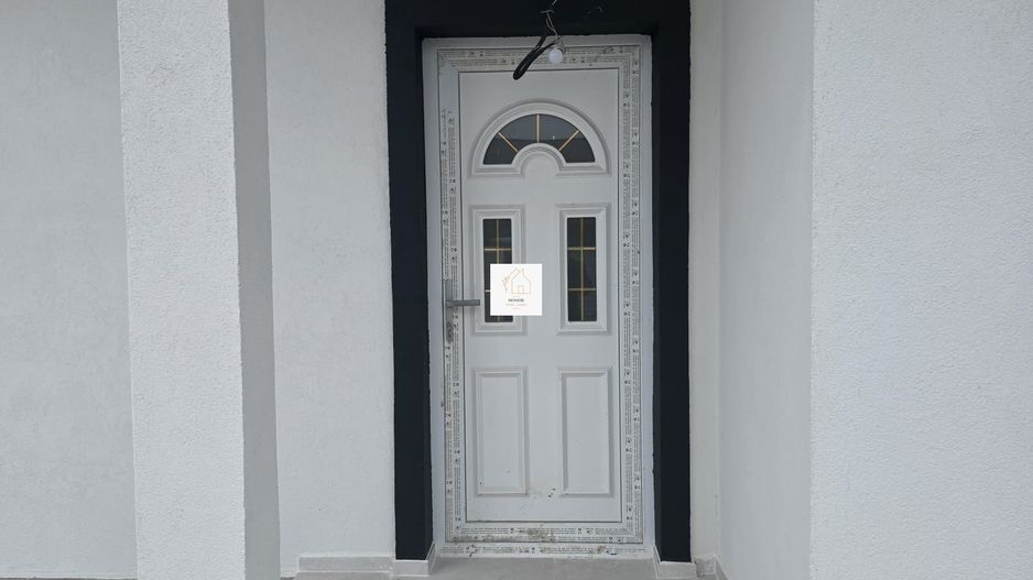 Casa 4 camere Crevedia - Poză 30
