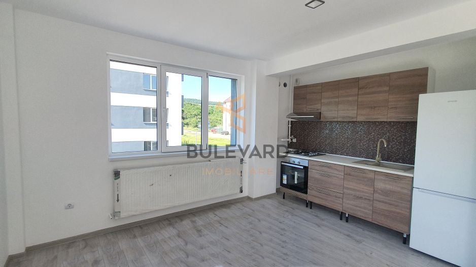 Apartament cu 3 camere, zona Strazii Tineretului! - Poză 1