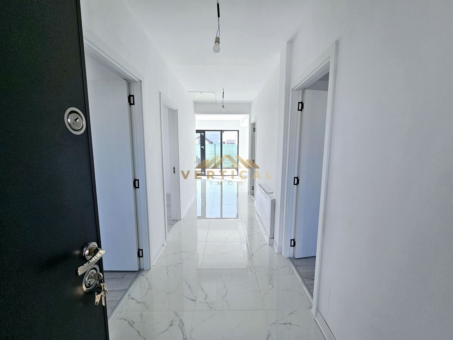 Casa parter cu 4 camere - comuna Berceni - Poză 5