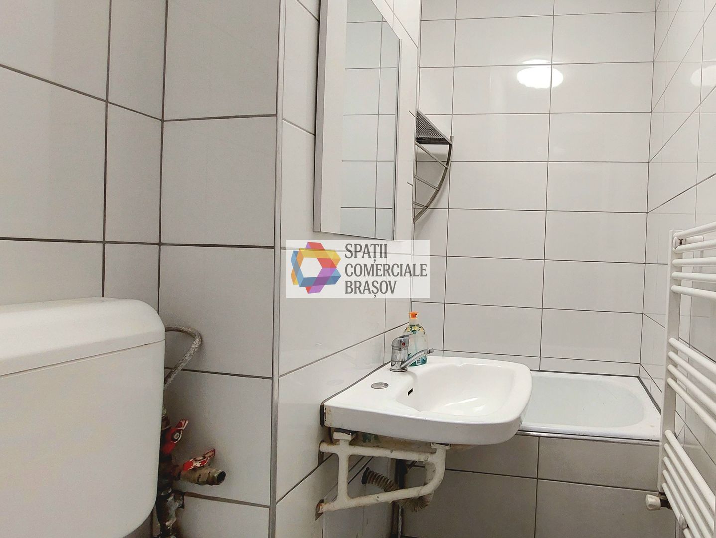 Spatiu comercial de închiriat - 30 mp # spatii-comerciale-brasov.ro - Poză 5