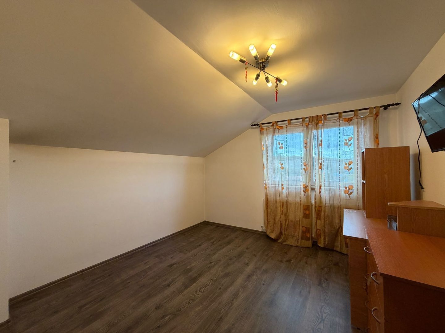 Casă de vânzare în Șura Mare, teren 334 mp - Poză 42