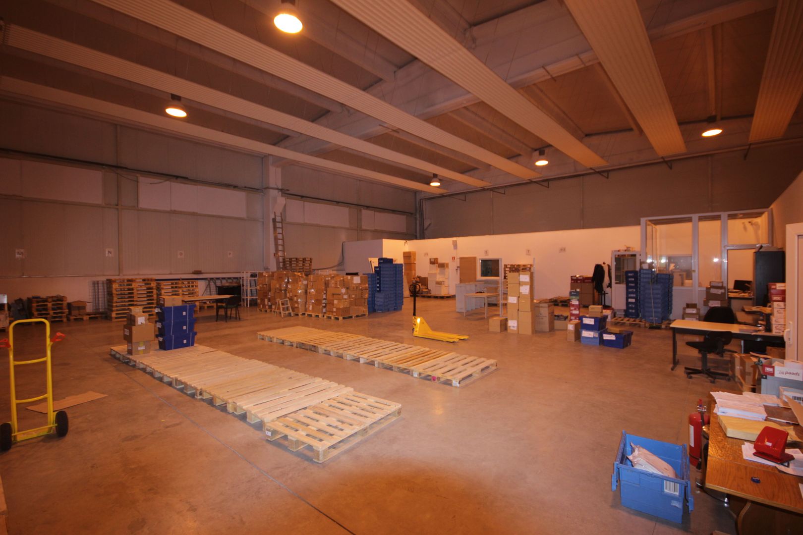 Spațiu industrial de 550 mp de închiriat în zona Freidorf - Poză 2