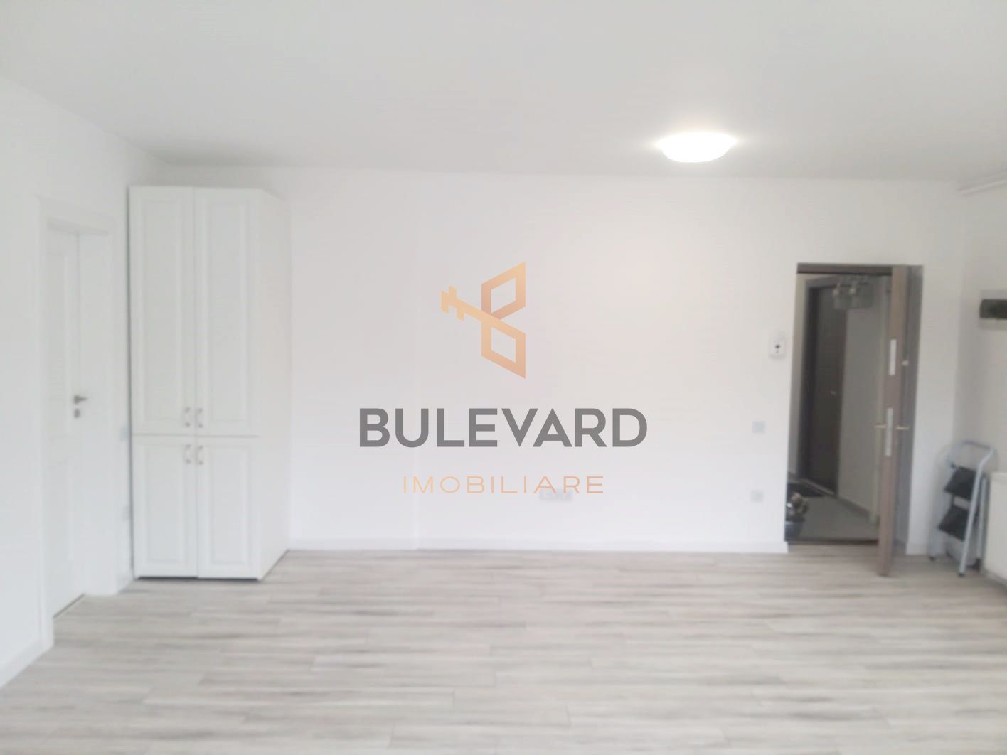 Comision 0!Apartament cu 2 camere, zona strazii Eroilor! - Poză 3