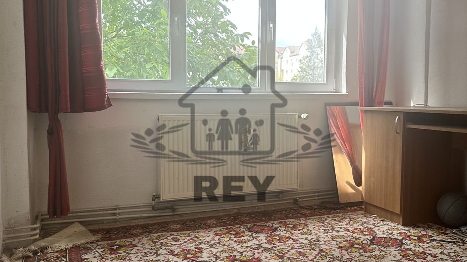 Apartament decomandat 2 camere de vânzare – Etaj 1, Str. Rahova, Sibiu - Poză 4