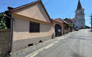 Casă de vânzare – Comuna Rășinari, str. Andrei Șaguna – aproape de centru - Poză 3