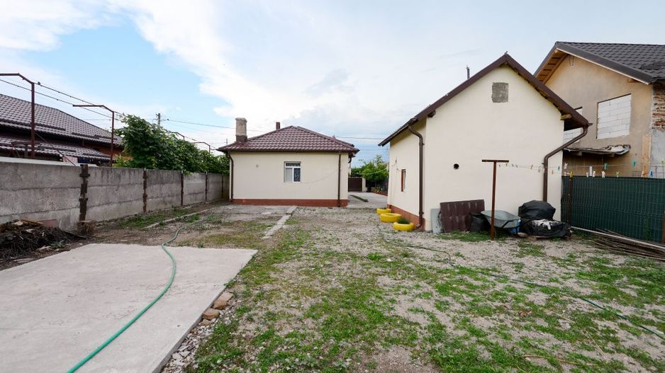 Casa  + anexa în Com.  Petresti, Sat Gherghesti - Dambovița - Poză 12