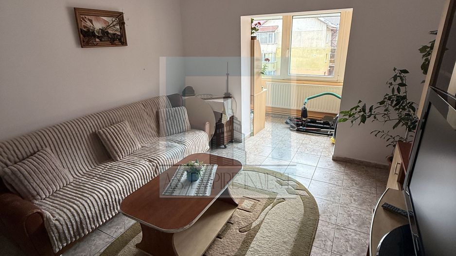 Apartament 4 camere, pe 2 nivele, 92 mp utili-zona Racadau - Poză 3