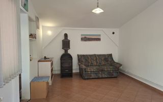 De vânzare casă în Orlat, cu teren generos de 2200 mp și panoramă deosebită! - Poză 4