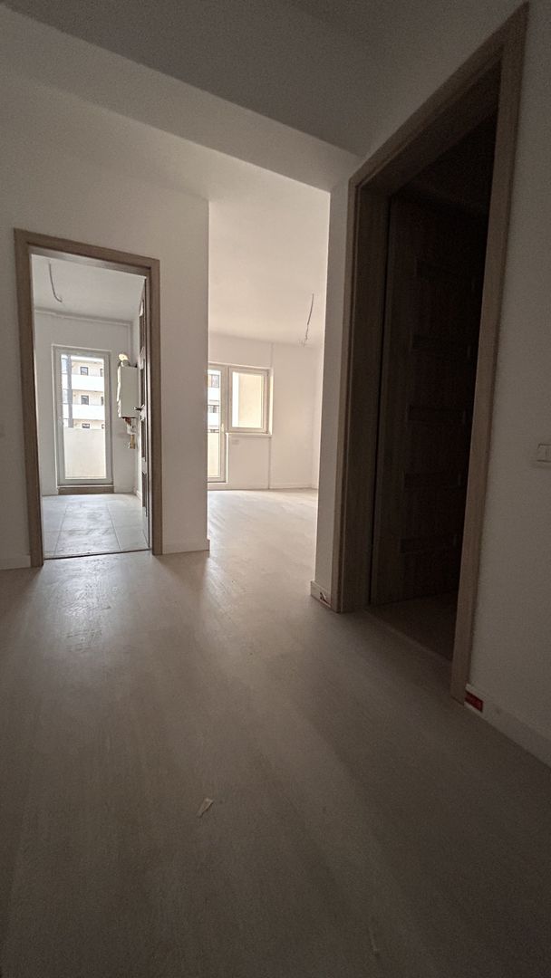 DECOMANDAT ! Garsoniera 52400 Euro metrou Berceni Biruintei - Poză 4