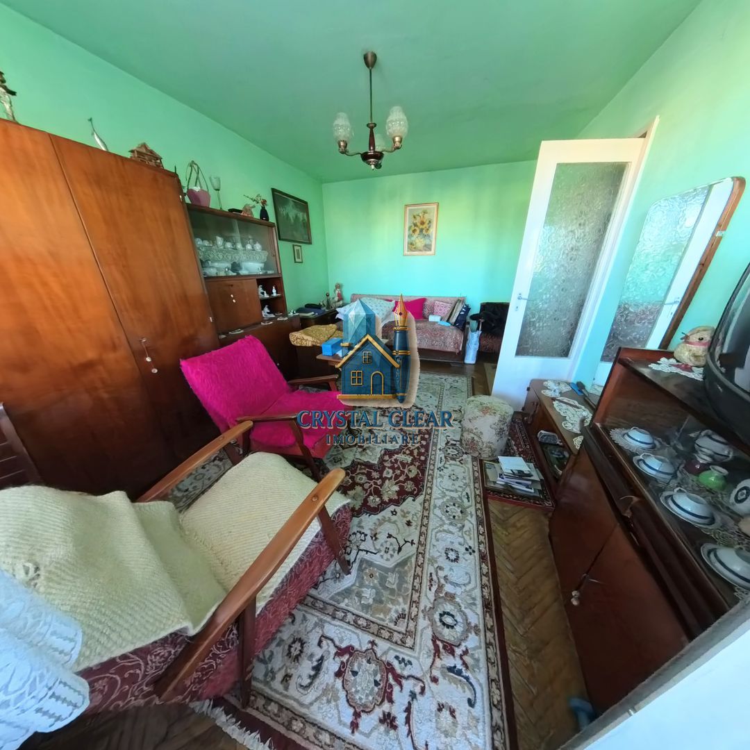 Apartament 3 camere - cartierul Dâmbu Pietros,  B-dul 1848 - Poză 1