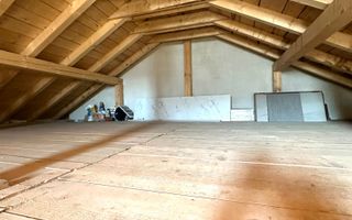 De închiriat – casă superbă cu 3 dormitoare, terasă și curte, Șelimbăr - Poză 8