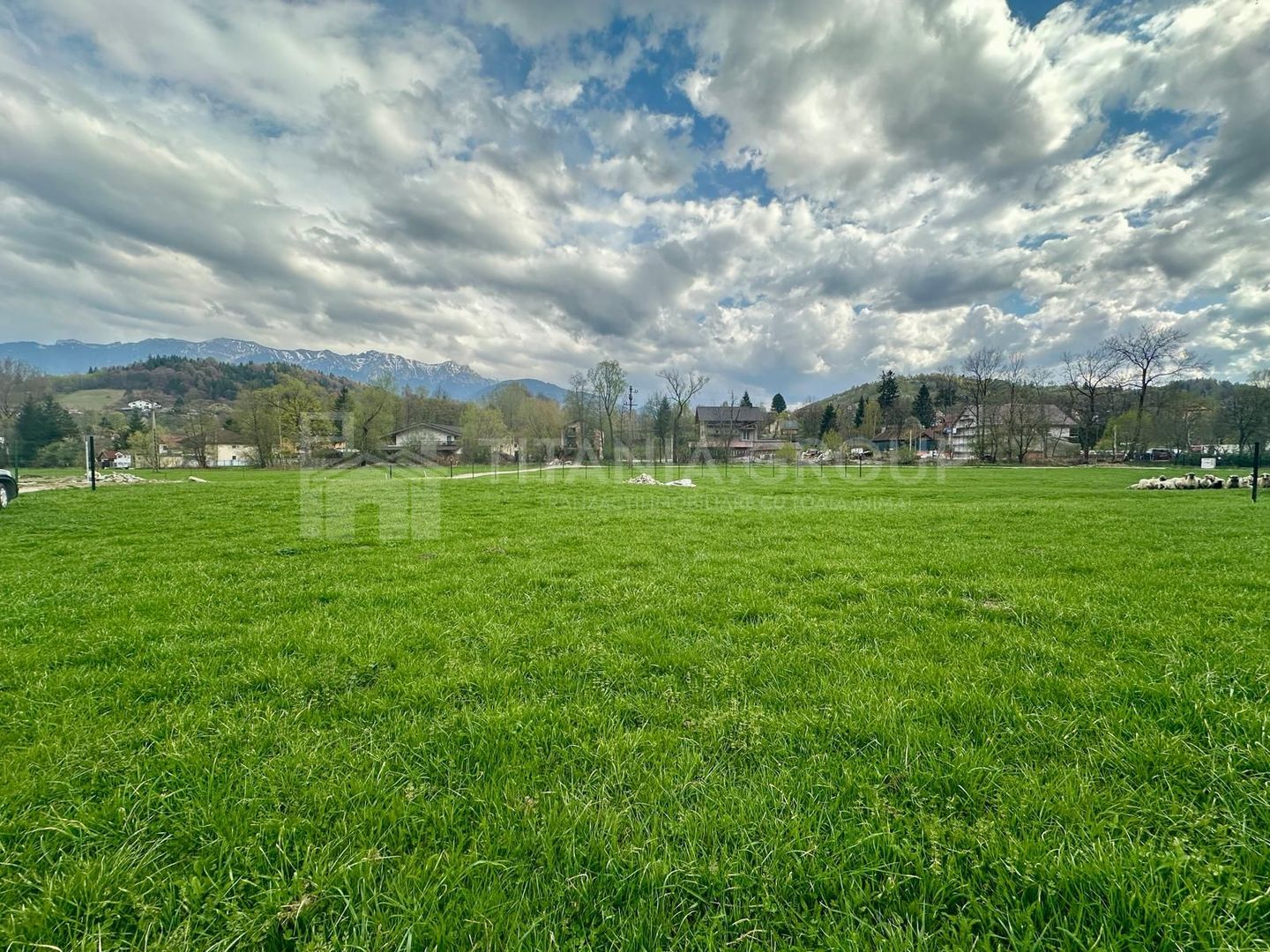 Comision 0%! Teren de vanzare in Moieciu de Jos langa cofetaria Panner - Poză 5