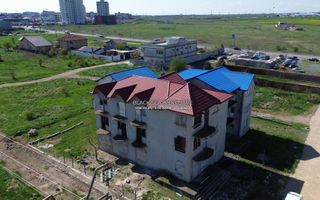 Vila P+2 E De vanzare!!! 14 Camere, 12 dormitoare l zona Palazu Mare - Poză 1