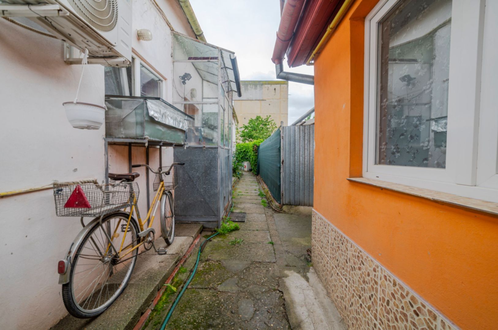 Apartament 3 Camere La Casa | Curte | Pod + Beci Mare | COMISION 0% - Poză 34