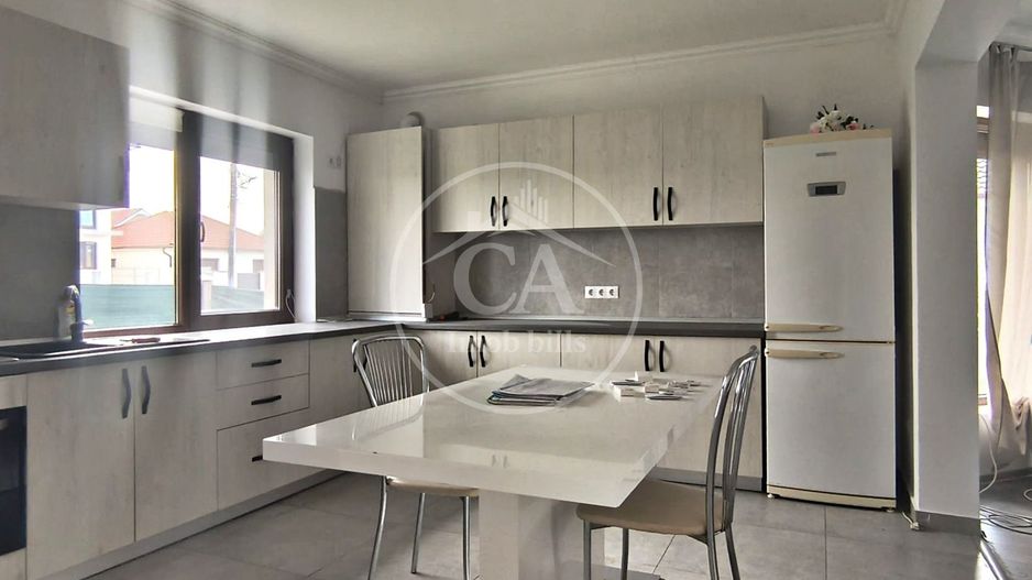 Casa cu 4 camere de vanzare in Santandrei, Bihor - Poză 8