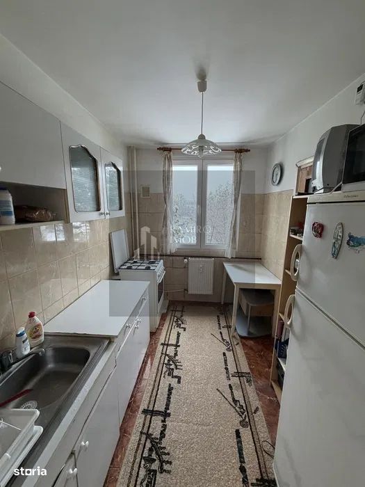 Apartament 3 CAMERE  - 5 minute metrou 1 Decembrie 1918 - Poză 3
