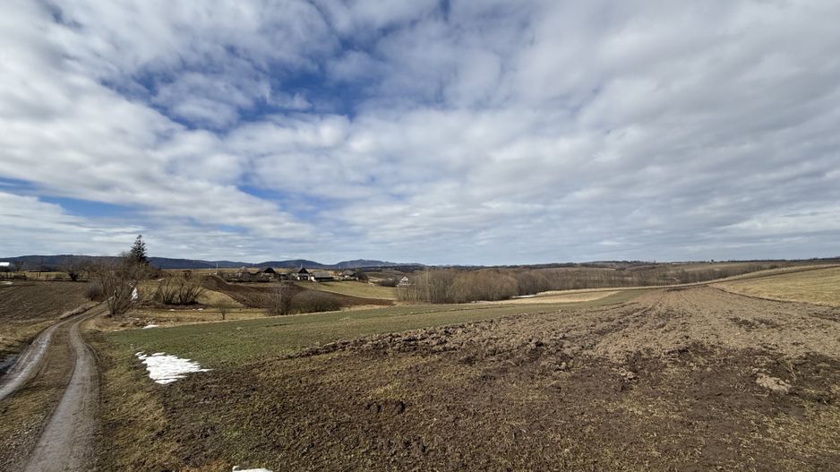 Teren intravilan | 16 ari | Horodnic de Jos – zona Călugărița - Poză 1