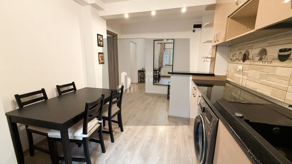 Apartament 3 camere decomandat,  Petre Ispirescu - Poză 1