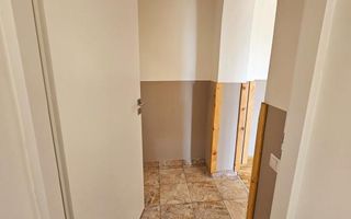 🏢 Spațiu de birouri modern – 5 camere, 3 băi – Zona Centrală, Ploieșt - Poză 40