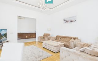 Apartament deosebit în clădire istorică central - Poză 21