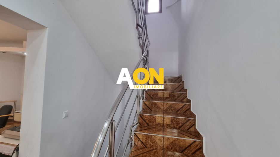 De vanzare casa 6 camere, S+P+M, 900mp teren, Cetate - Poză 9