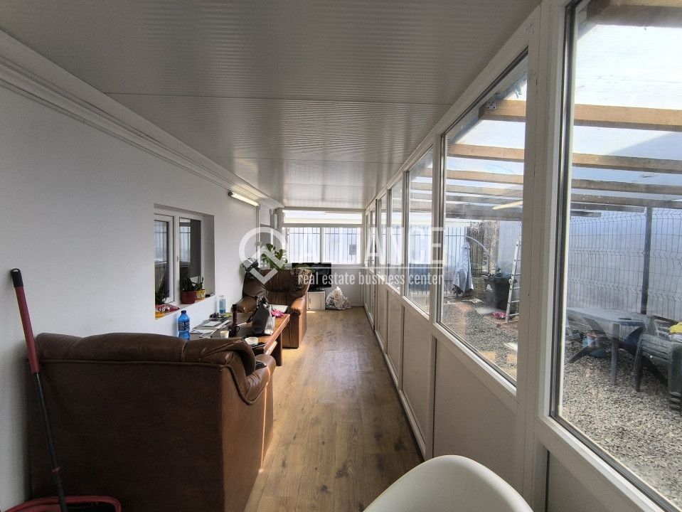 BRATIANU 2 COCOSI(COD03) - Casa si curte cu utilitati incluse ! - Poză 15